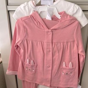 Carters 3 piece set NWT